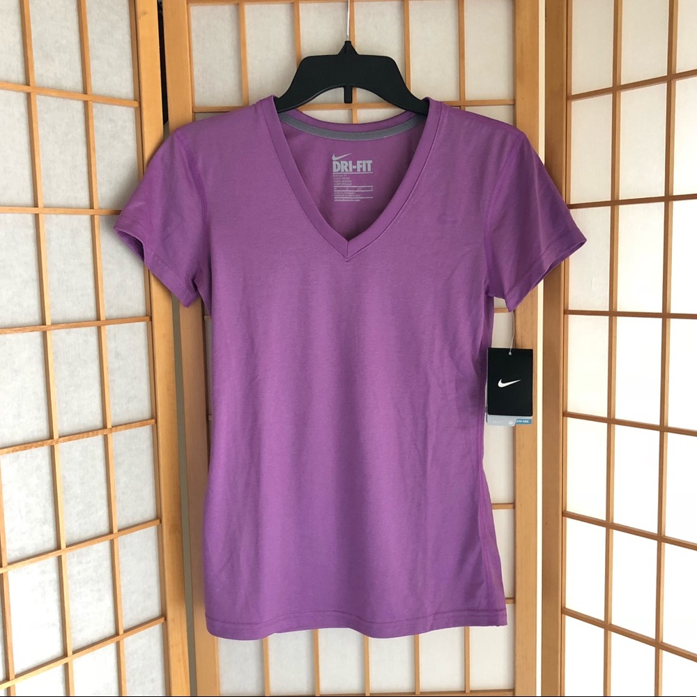 Nike Women’s V-Neck Legend DRI-FIT T-Shirt